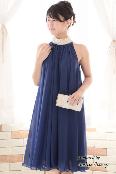 ブルー×ゴールドのハイネック刺繍アメリカンスリーブドレス