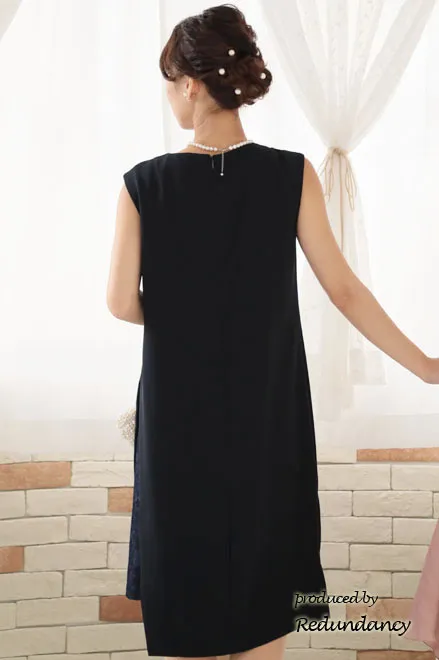 ネイビーのレーススリットIラインドレス