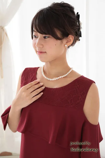 レッドのオープンショルダー2wayドレス