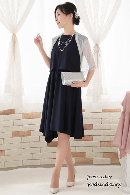 ネイビーのツーピース風アシンメトリーマットドレス