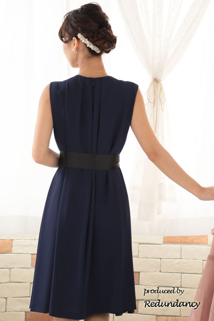 ネイビーのビジューネック2wayタックドレスコーディネートセット