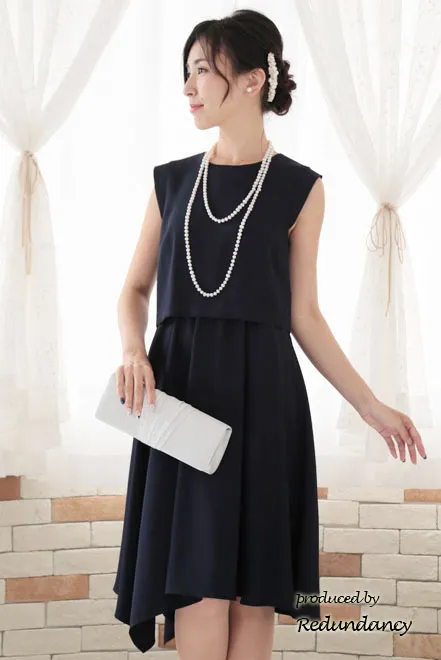 ネイビーのツーピース風アシンメトリーマットドレスコーディネートセット