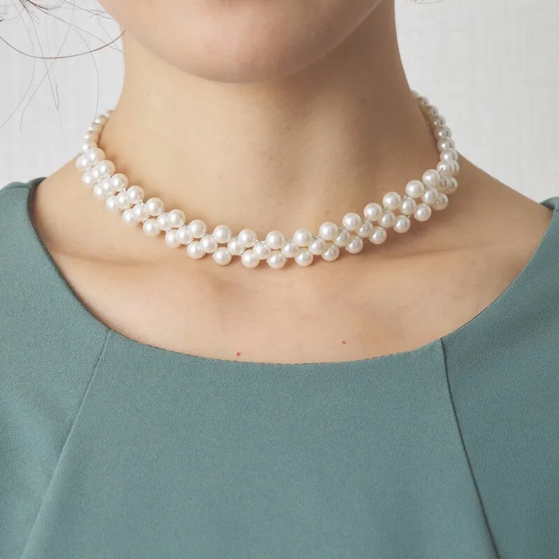 パールの編み込みチョーカー