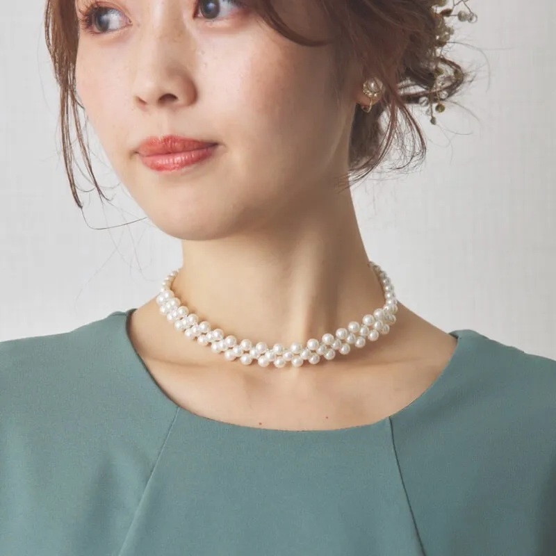 パールの編み込みチョーカー
