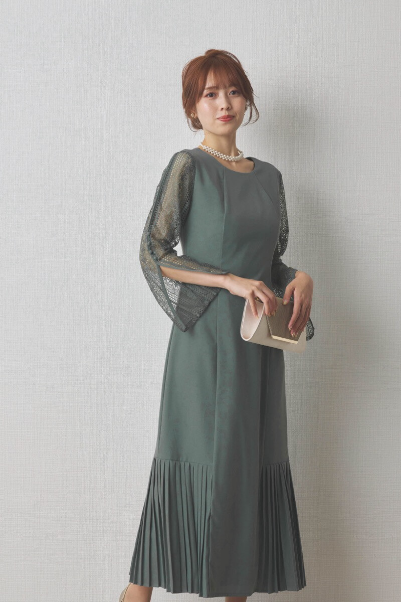 パールの編み込みチョーカー