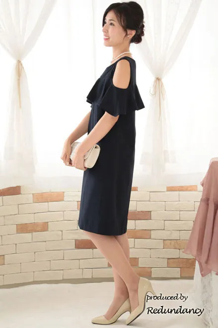ネイビーのオープンショルダー2wayドレス
