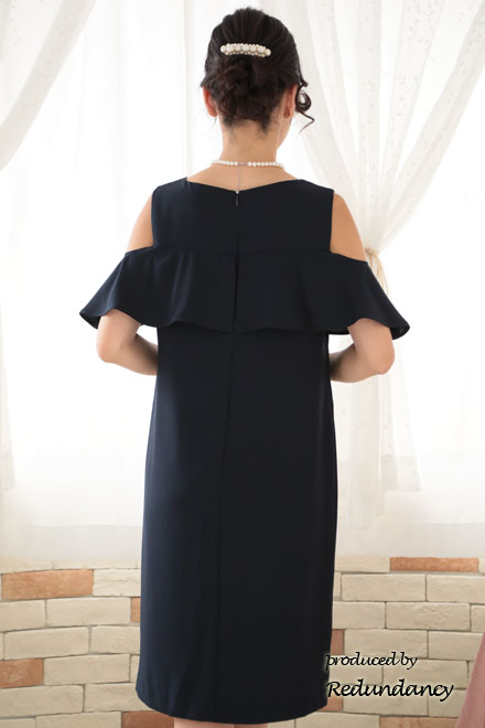 ネイビーのオープンショルダー2wayドレス