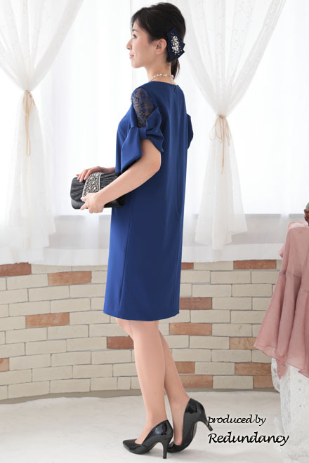 ブルーのリボン風スリーブドレス