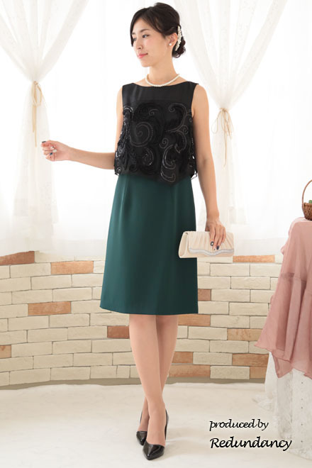 ブラック×グリーンのツーピース風スパンコール刺繍ドレス