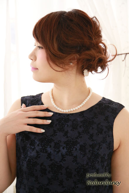 ネイビーのダマスク総柄ラメ刺繍クラシカルドレス