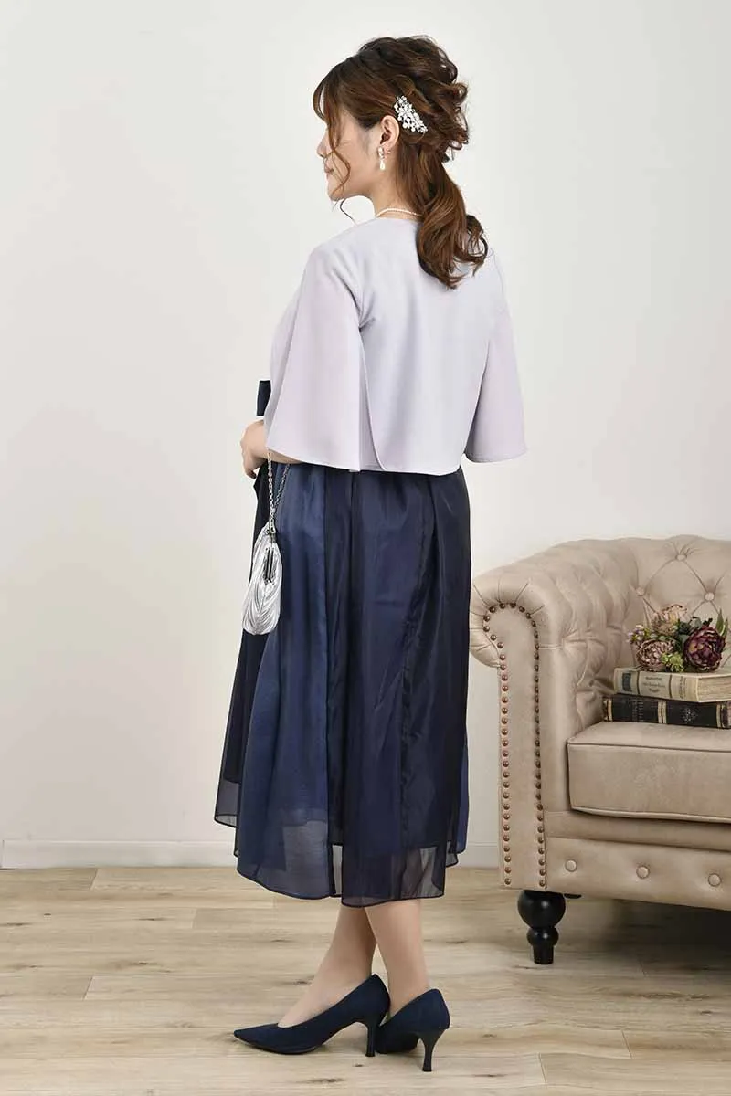 ネイビーのサイド切替えシフォンドレスコーディネートセット