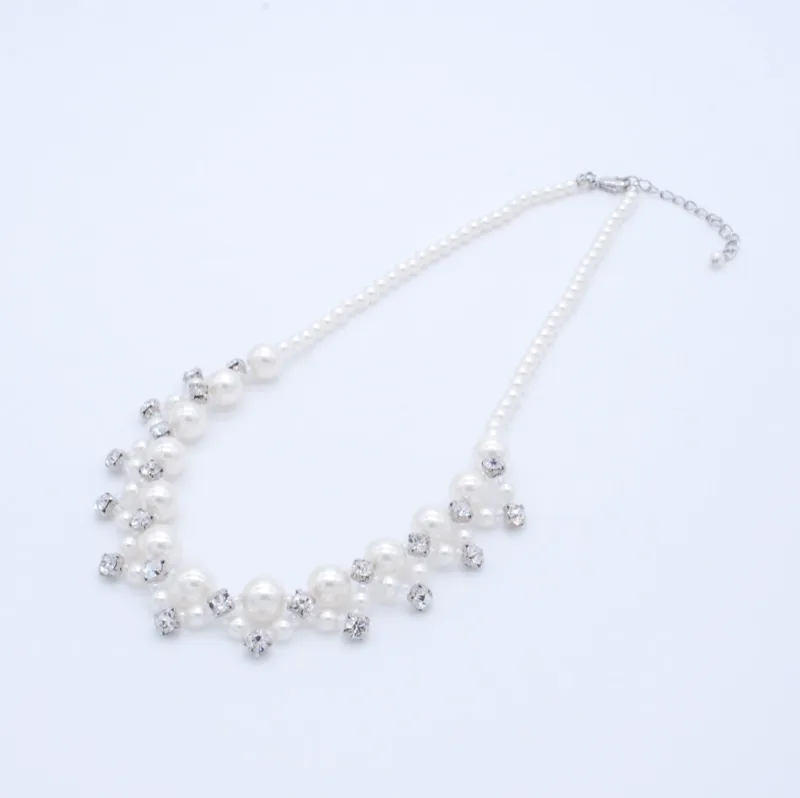 ネイビーのサイド切替えシフォンドレスコーディネートセット