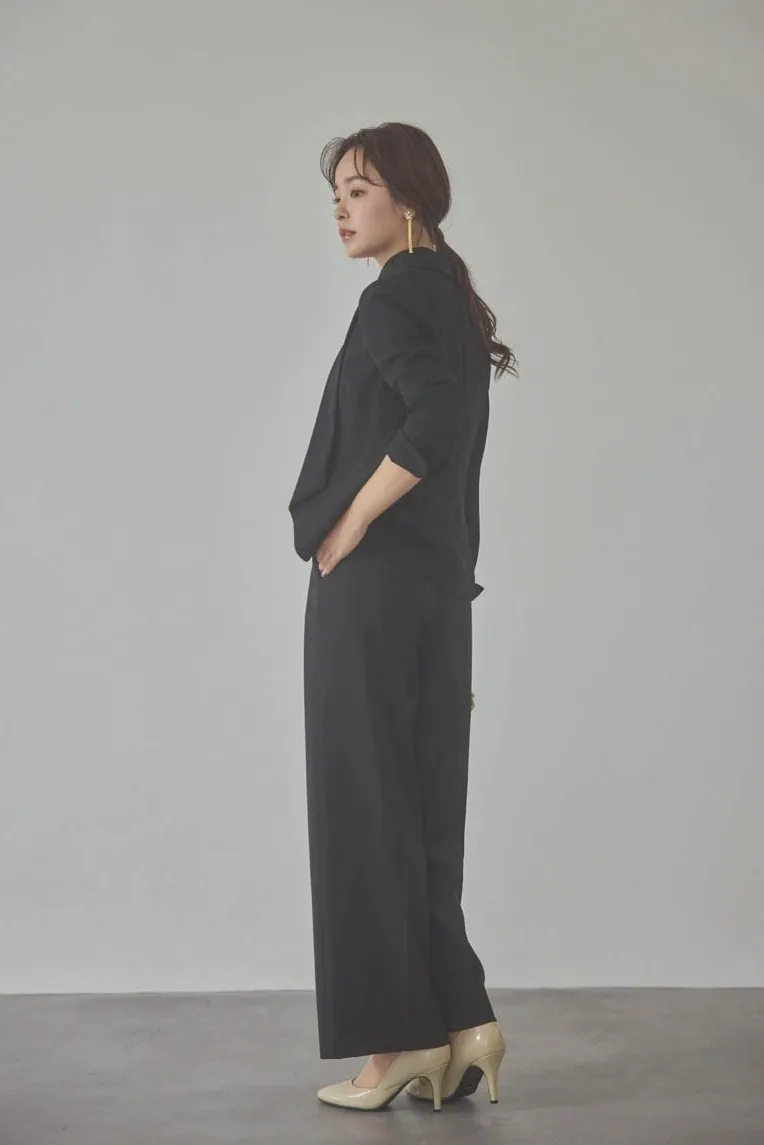 ブラックのチュールレースドッキングコンビネゾン