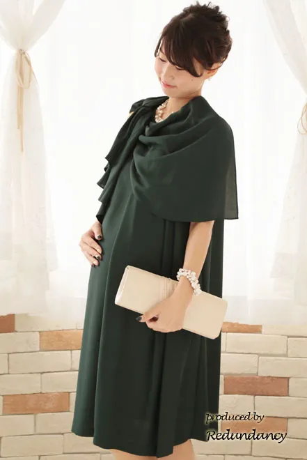 モスグリーンの2wayケープ付きノースリーブドレス