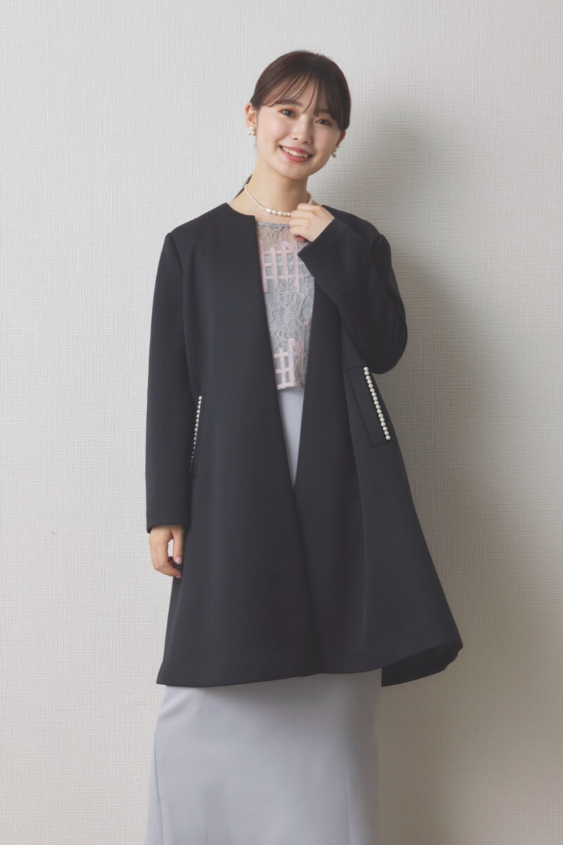 ブラックのパールボンディングコート