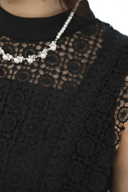 ブラックのフレンチスリーブロングドレス