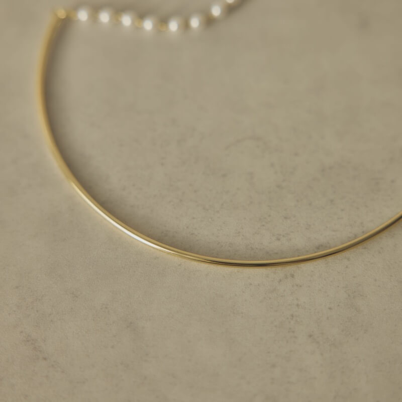 ゴールド×パールのフックチョーカー