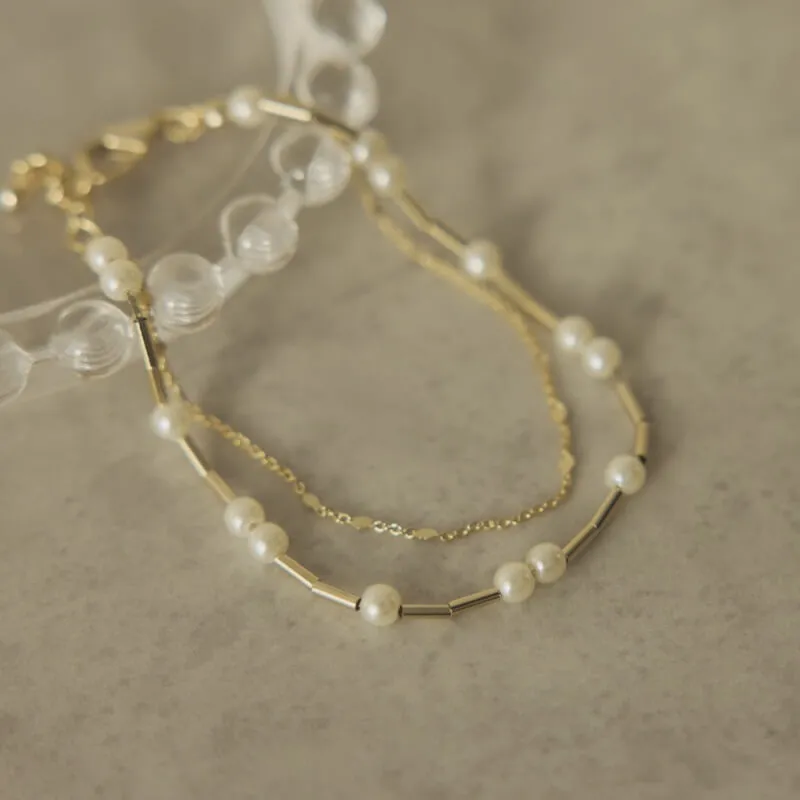 パールとゴールドチェーンの2連ブレスレット