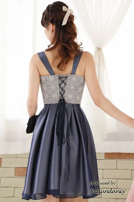 ベージュのシンプルリボンバレッタ