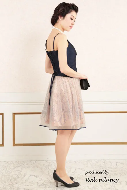 ネイビー×ピンクの背中編み上げスパンコールドレス