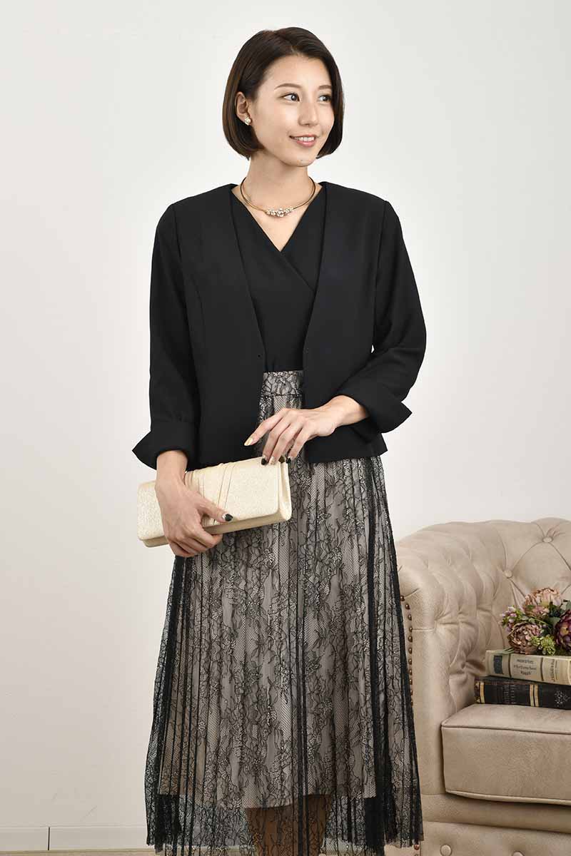ブラックのレースプリーツVネックドレスコーディネートセット
