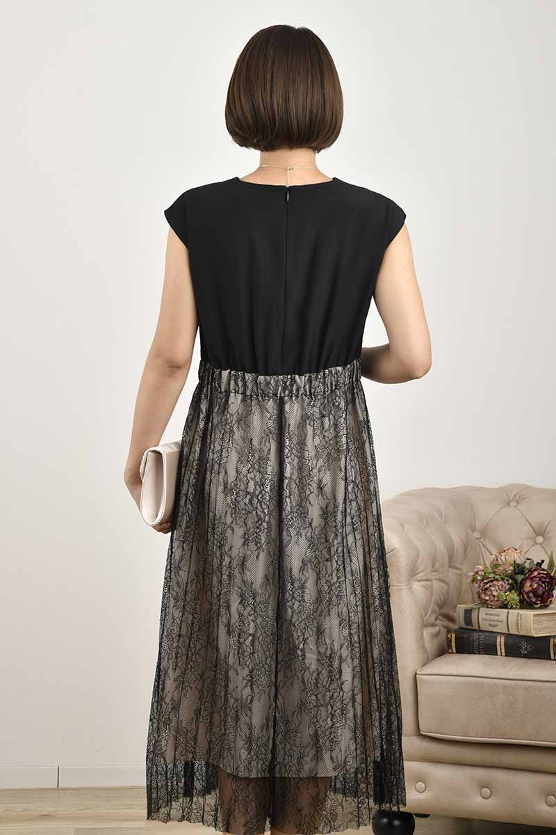 ブラックのレースプリーツVネックドレスコーディネートセット