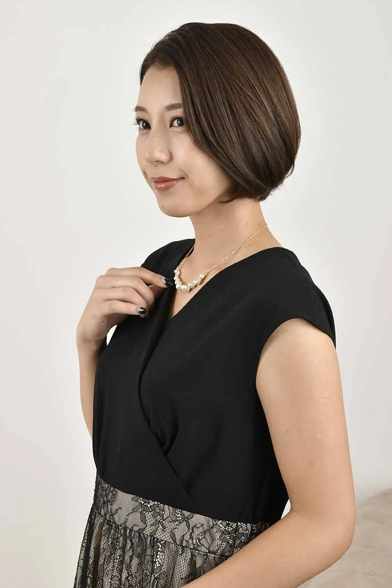 ブラックのレースプリーツVネックドレスコーディネートセット