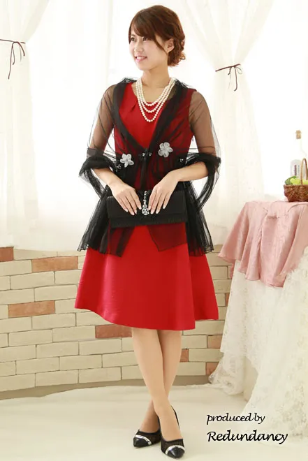 ブラックの花付きラメ入りストール