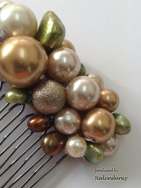 ゴールドとグリーンのパールコーム2個セット