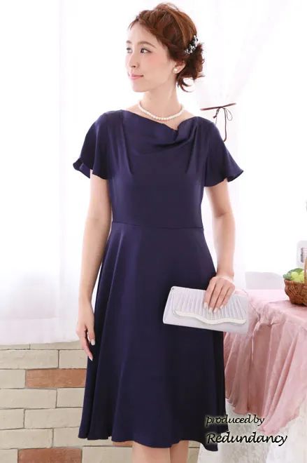 ホワイトパールとストーンのネックレス