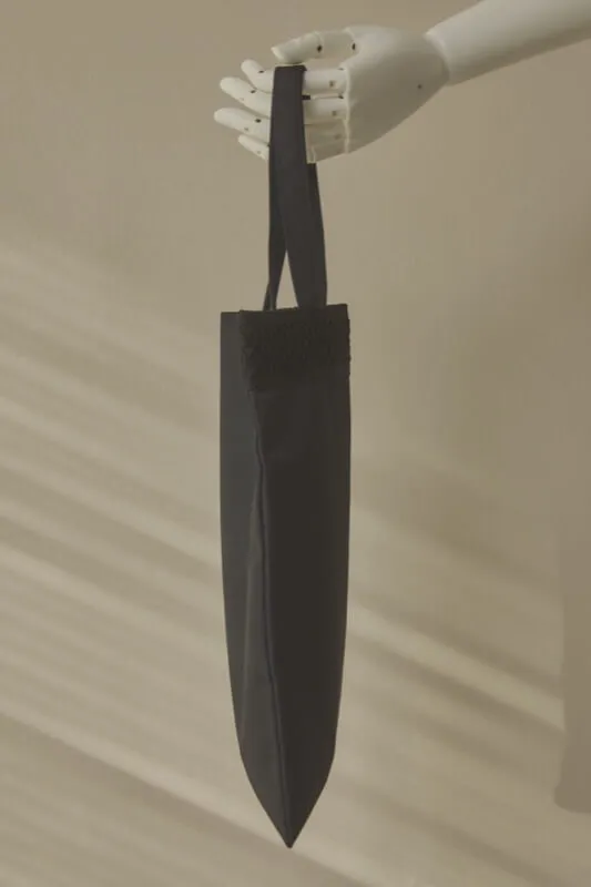 ブラックのフォーマルサブバッグ