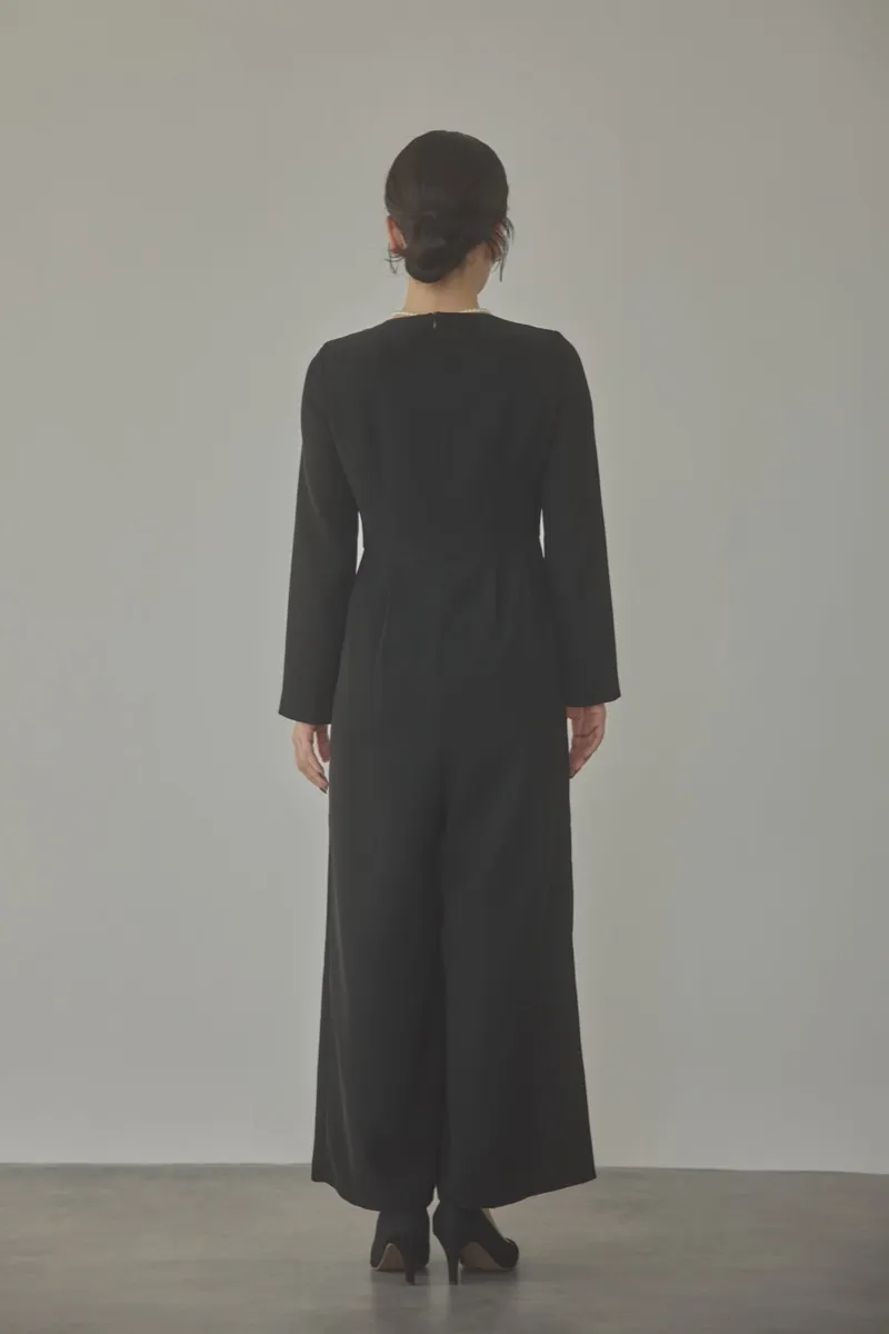 ブラックのハートネックカットオールインワンセレモニースーツセット