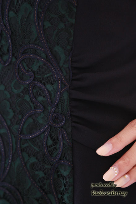 ロイヤルパープル×ダークグリーンのレース切替ドレス