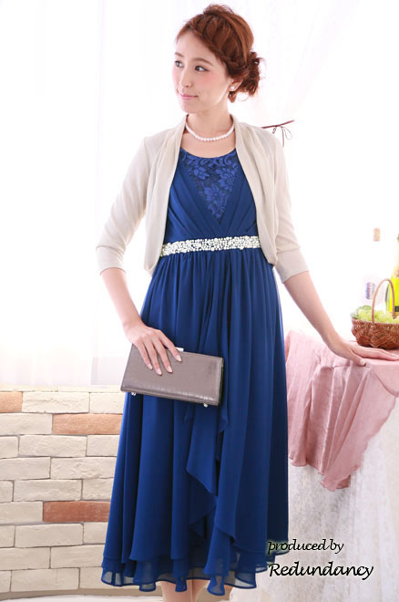 ロイヤルブルーのウエストビジューラッフルドレス