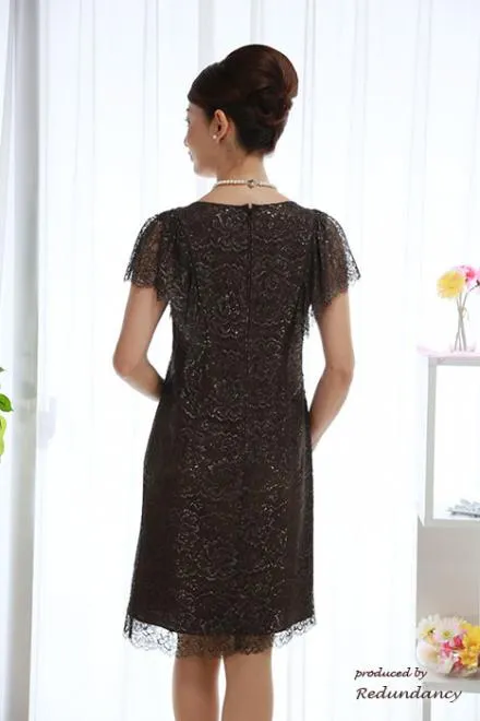 ブラウンの膝丈ラメレースドレス