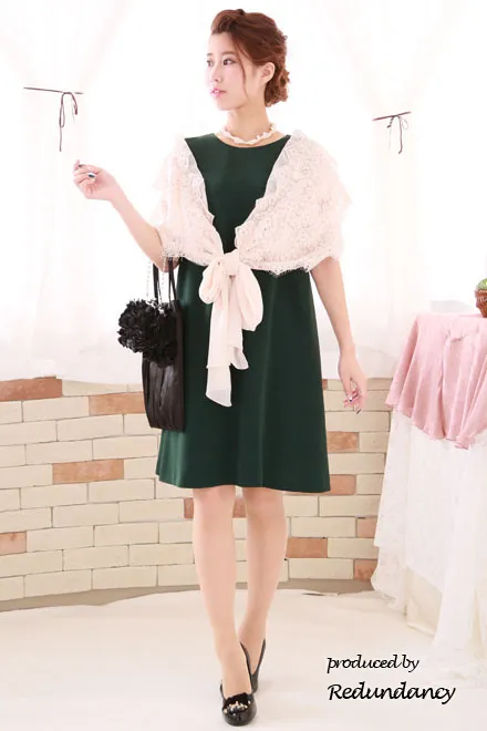 グリーンのゆったりシンプルミニ丈ドレス