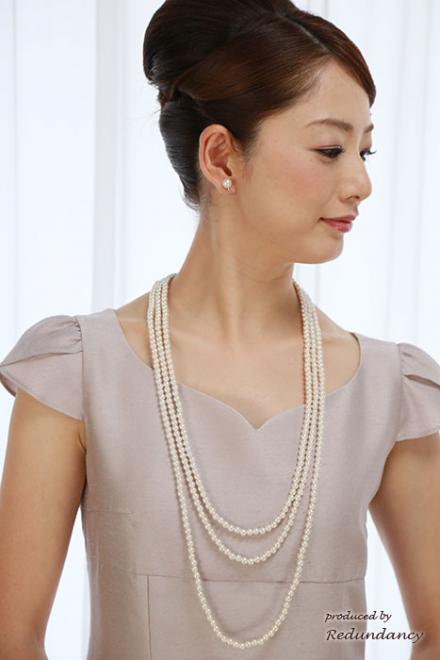 ピンクの肩フリルハイウエストドレス