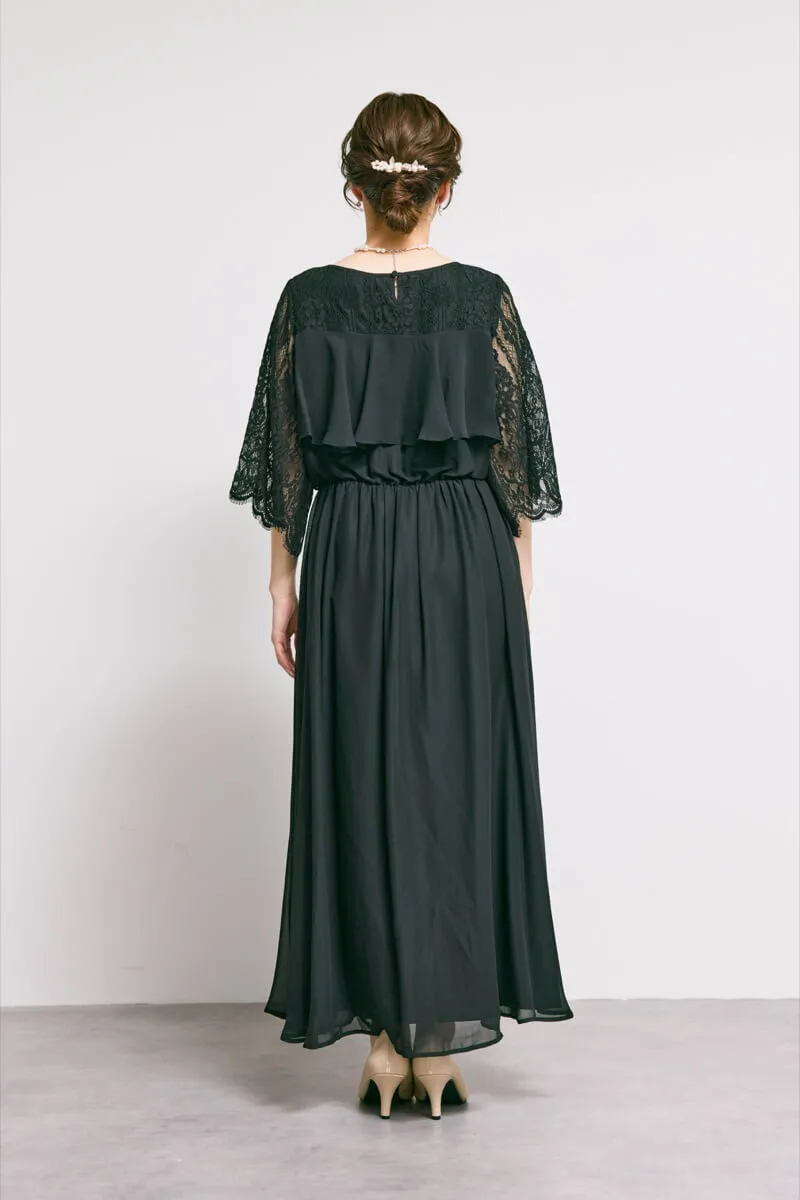 ブラックの授乳口付きフレアレーススリーブドレス