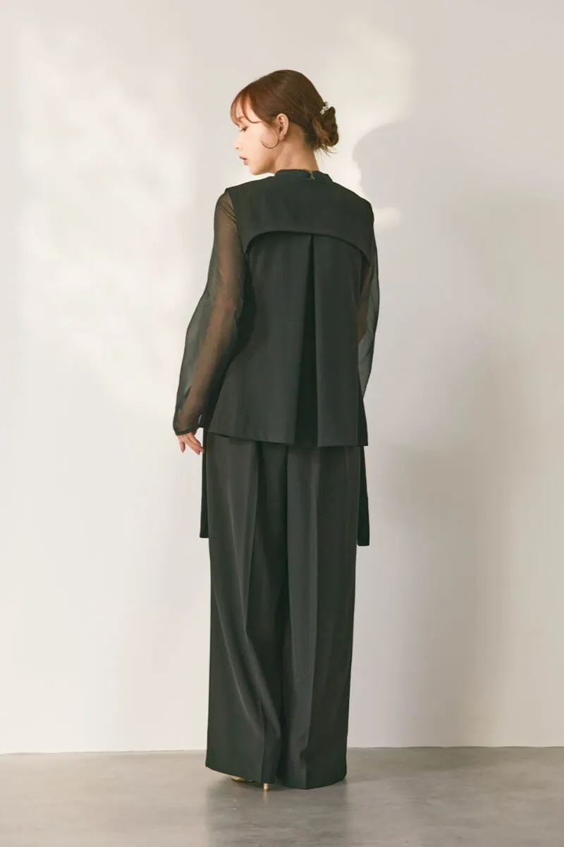 ブラックのアーバンレイヤーオールインワンスーツ