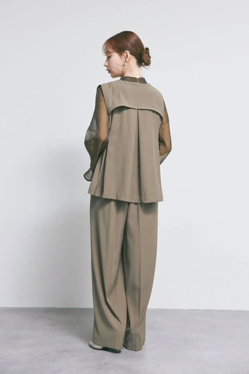 ブラウンのアーバンレイヤーオールインワンスーツ