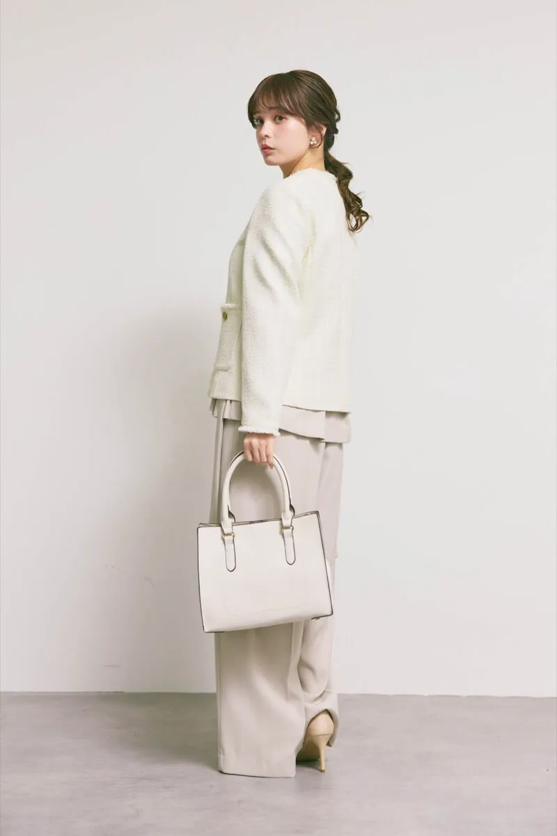 ベージュのアーバンレイヤーオールインワンスーツ