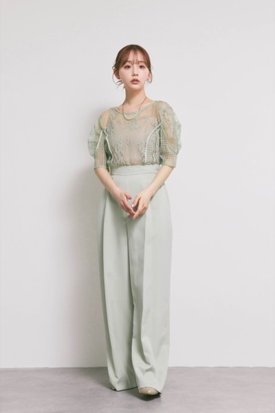 ミントグリーンのパネルレースドッキングコンビネーション