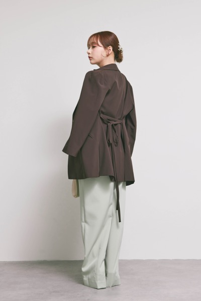 ミントグリーンのパネルレースドッキングコンビネーション