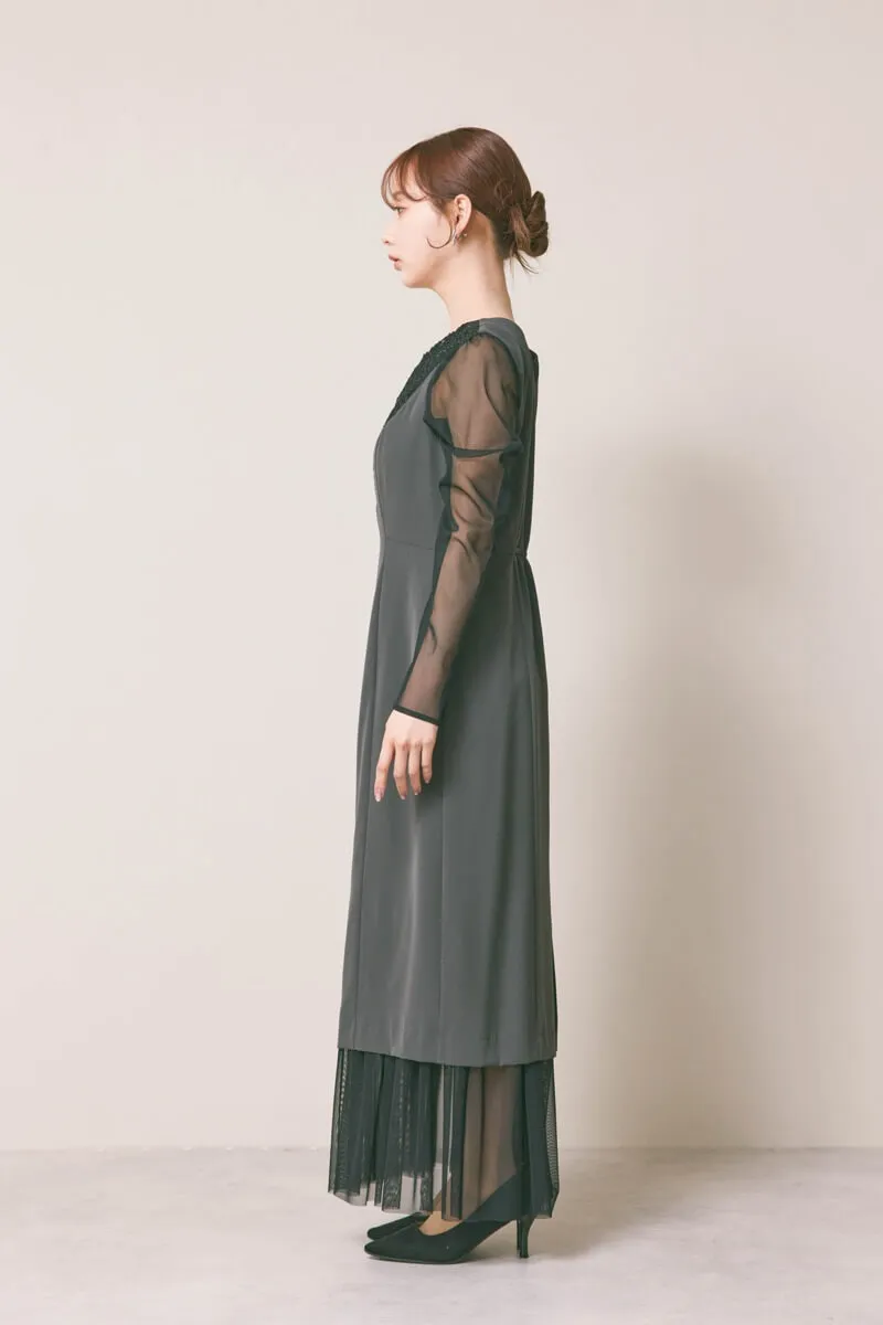 グレーのレースVネックレイヤードドレス