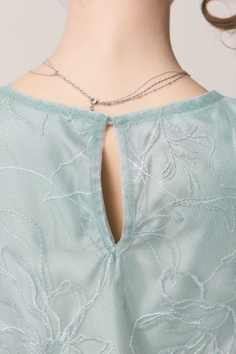 ミントグレーのシアーペタルレイヤードドレス