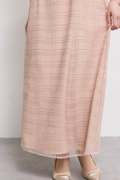 サーモンピンクのフリルチュールチェック柄ドレス