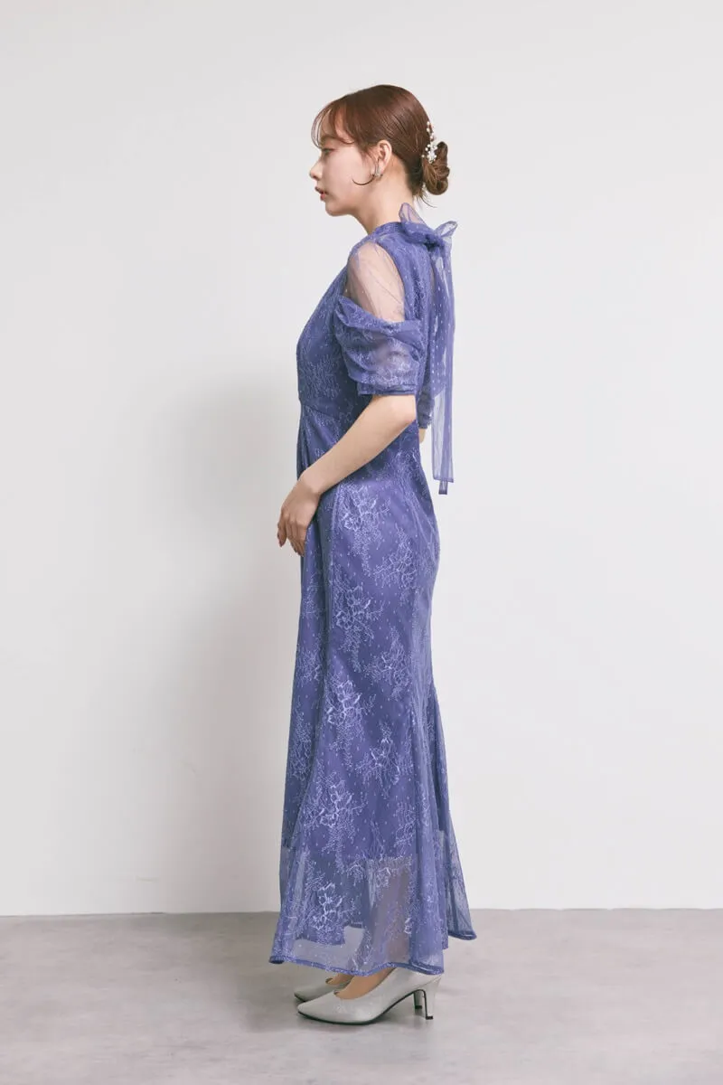 ダークブルーのシアーショルダーレースドレス
