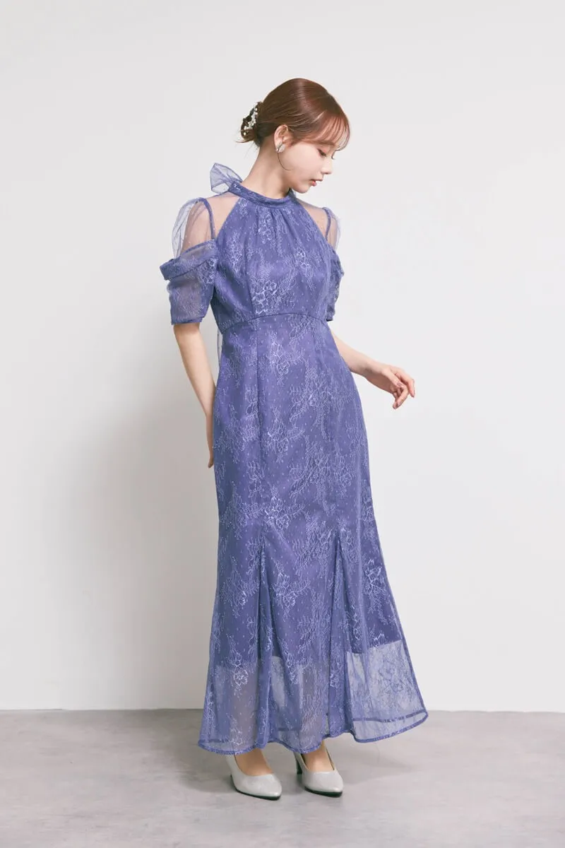 ダークブルーのシアーショルダーレースドレス