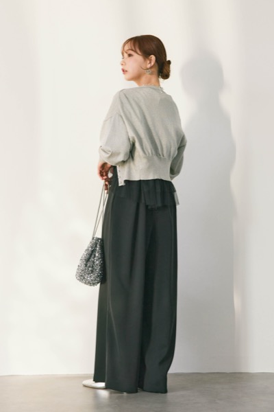 ブラックのティアードチュールオールインワンドレス