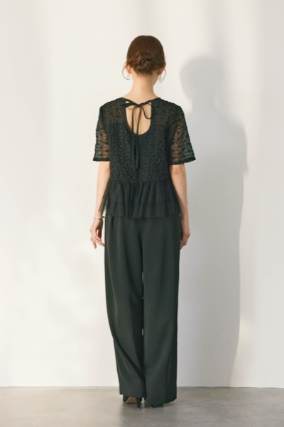 ブラックのティアードチュールオールインワンドレス